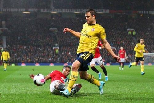 Arsenal cầm hòa MU trong trận cầu cực kỳ hấp dẫn