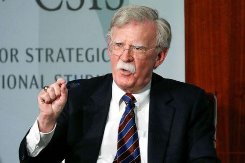 Cựu cố vấn anh ninh quốc gia John Bolton nói gì về ông Trump trong lần đầu tái xuất sau khi bị sa thải?