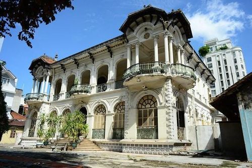 Ngăn chặn 'xẻ thịt' biệt thự cổ