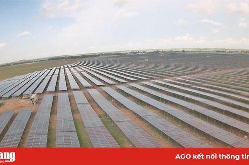 Phát triển năng lượng tái tạo