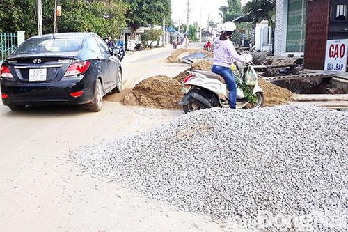 Thi công mương thoát nước không đảm bảo an toàn giao thông