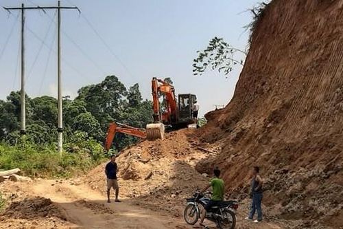 Lang Chánh (Thanh Hóa): Huyện bị kiểm điểm, dự án vẫn 'rùa' mặc dân nghèo chờ đợi