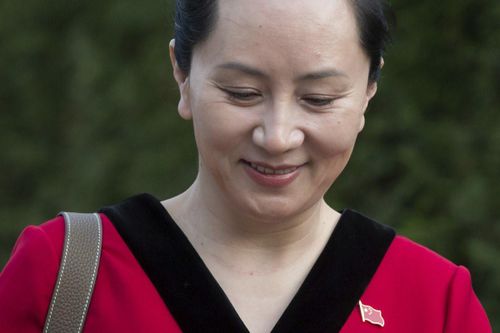 'Công chúa Huawei' bị lấy mật khẩu điện thoại sai phép?