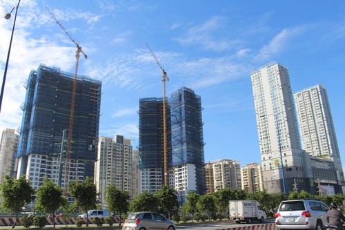 Bất động sản những tháng cuối năm: Gam màu tối?