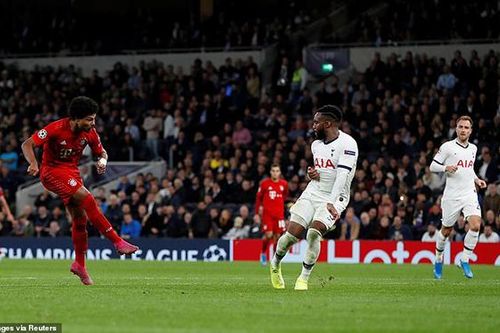 Tottenham 2-7 Bayern: Wenger lại khiến Spurs ôm hận khi Gnabry ghi 4 bàn vào lưới Lloris