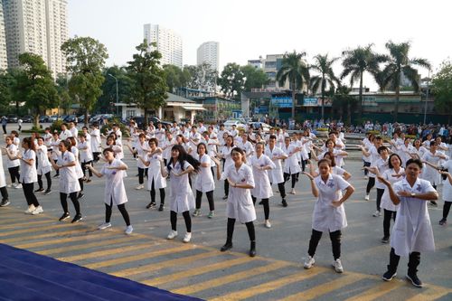 Sử dụng vaccine 'tự chế' để phòng bệnh