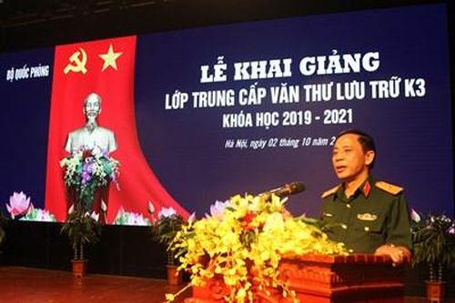 Khai giảng lớp Trung cấp văn thư lưu trữ K3 khóa học 2019-2021