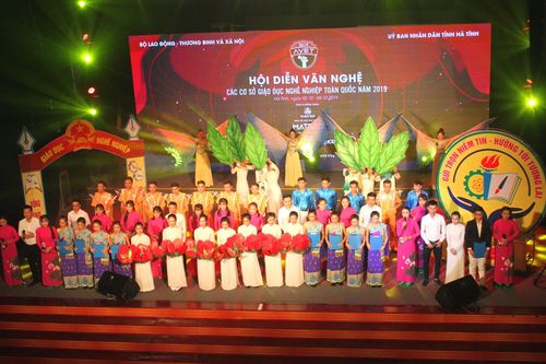 Hơn 1.000 thí sinh tham gia hội diễn văn nghệ các cơ sở giáo dục nghề nghiệp toàn quốc