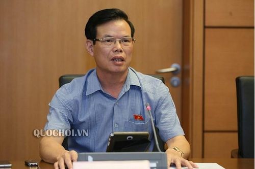 Kiểm điểm vợ ông Triệu Tài Vinh vì 'để em chồng tác động nâng điểm thi cho con'