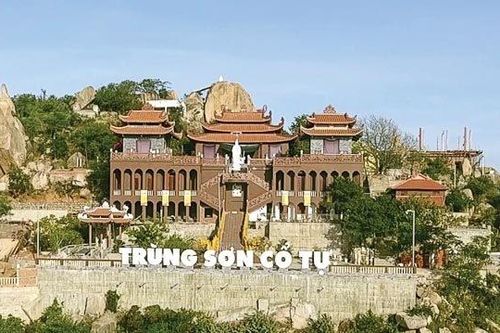 Khám Phá Trùng Sơn Cổ Tự của Ninh Thuận