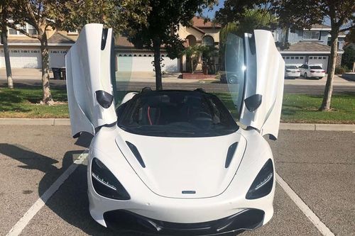 Đại gia Đà Nẵng tậu siêu xe McLaren 720S cao cấp nhất giá 27 tỷ