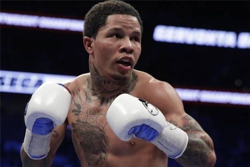 Học Mayweather khoe tiền, nhà vô địch WBC mếu máo cầu cứu