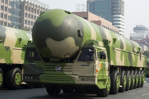 Các chuyên gia quân sự Mỹ: cuộc diễu binh cho thấy sự bành trướng sức mạnh quân sự và tham vọng bá chủ quân sự toàn cầu của Trung Quốc