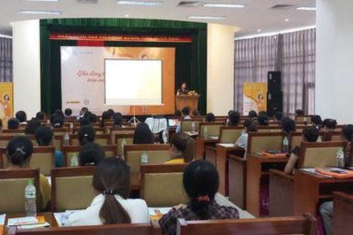Chương trình 'Là phụ nữ, tôi chọn sống chủ động'