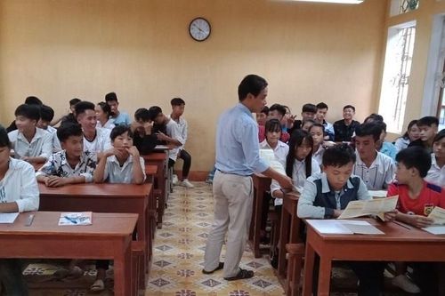 Bảo hiểm xã hội Mù Cang Chải vượt khó hoàn thành tốt nhiệm vụ giao