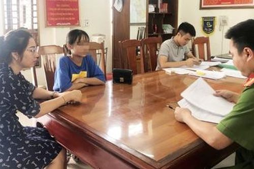 Vạch mặt nhóm buôn người và bài học cho trẻ mới lớn