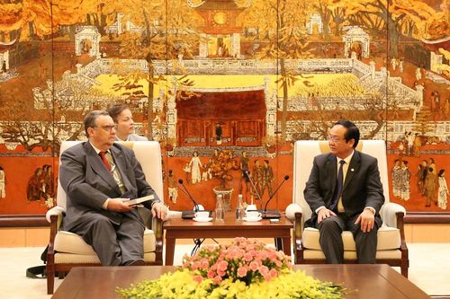 Hà Nội xem xét ứng dụng công nghệ xử lý chất thải đô thị từ Phần Lan
