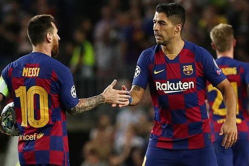 Fan bóng đá phát sốt với pha solo rồi kiến tạo đẳng cấp của Messi cho Suarez