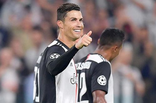 Cristiano Ronaldo: Kẻ tàn sát những kỷ lục