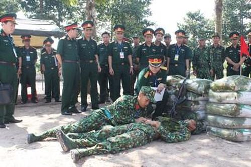 Khai mạc Hội thi Đội phẫu thuật cấp cứu bước đầu các trung đoàn đủ quân toàn quân khu vực phía Nam