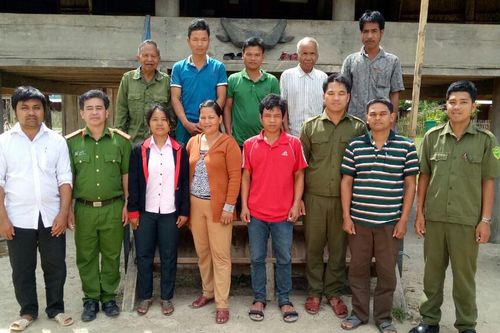 Giữ bình yên thôn bản