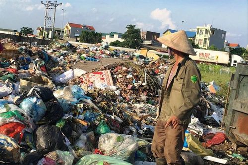 Sẽ di chuyển bãi rác lộ thiên ảnh hưởng hàng trăm hộ