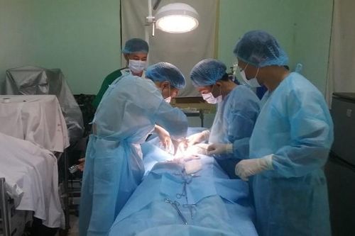 Quân y đảo Sinh Tồn mổ cấp cứu ngư dân viêm ruột thừa cấp