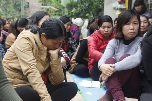 Giáo viên hợp đồng ở Hà Nội kiến nghị tạm hoãn kế hoạch thi tuyển