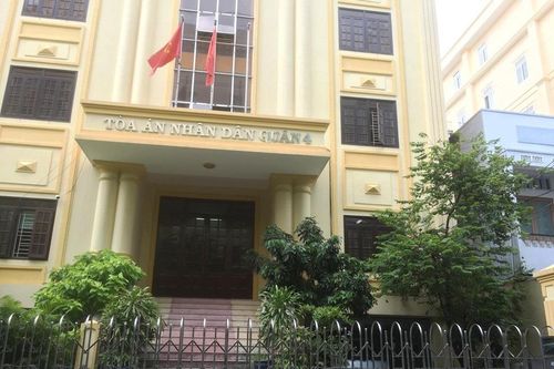 Thẩm phán chiếm giữ nhà dân nhất định không khai nơi ở khi bị bắt