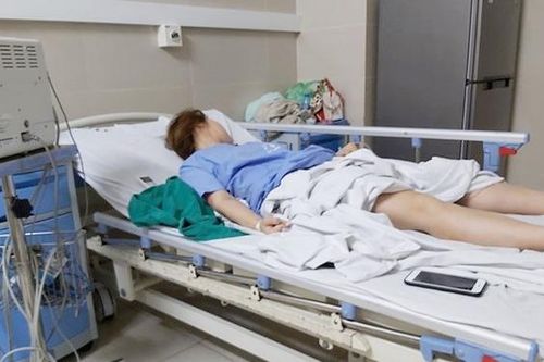 Cơ sở thẩm mỹ khiến cô gái nhập viện sau hút mỡ, bơm ngực bị phạt hành chính