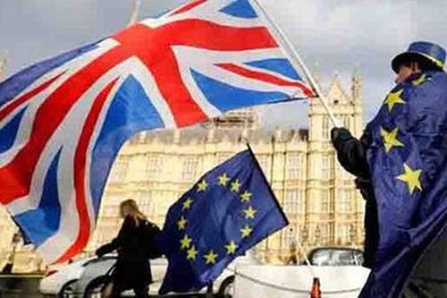Brexit: Thủ tướng Boris Johnson tuyên bố không từ chức
