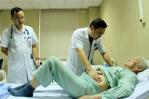 Cứu thành công cánh tay và chân cho 2 bệnh nhân bị tắc mạch