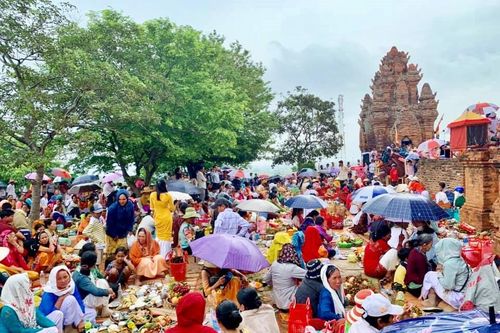 Rộn ràng lễ hội Kate