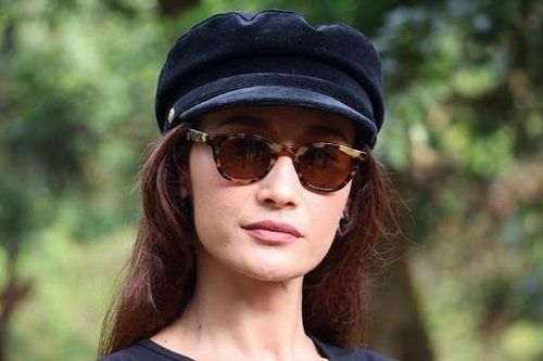 Diễn viên Mỹ gốc Việt Maggie Q đặt tên cho một chú gấu