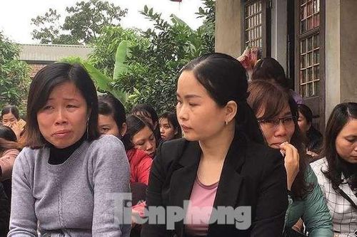 Chuyện oái ăm ở Hà Nội: Giáo viên dễ thất nghiệp, trường học thiếu thầy cô