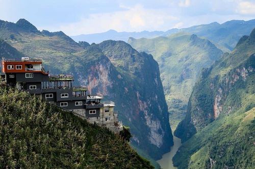 Khách sạn trên Mã Pì Lèng chưa có giấy phép xây dựng