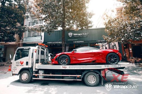 Trưởng đoàn Car Passion đổi siêu xe McLaren 720S