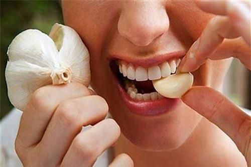 Những sai lầm khi ăn tỏi gây hại khôn lường nhiều người mắc phải