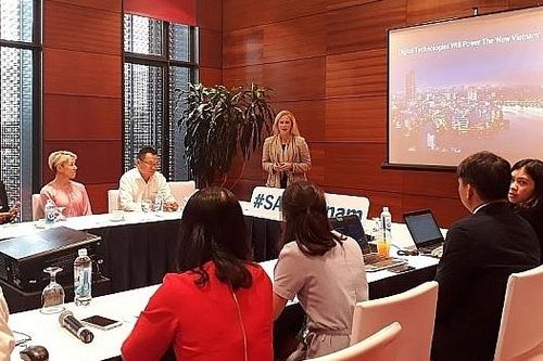 Chính sách, con người, nền tảng - 3 yếu tố then chốt giúp Việt Nam phát huy sức mạnh công nghiệp 4.0