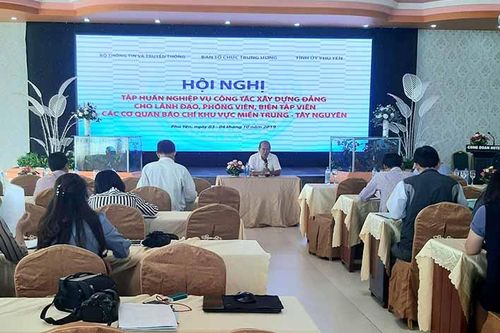 Tập huấn nghiệp vụ công tác xây dựng Đảng cho cơ quan báo chí
