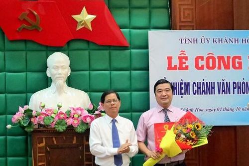 Ông Tạ Hồng Quang giữ chức Chánh Văn phòng Tỉnh ủy Khánh Hòa