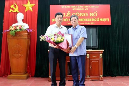 Công bố Quyết định bổ nhiệm Giám đốc Sở Ngoại vụ và Giám đốc Sở Y tế