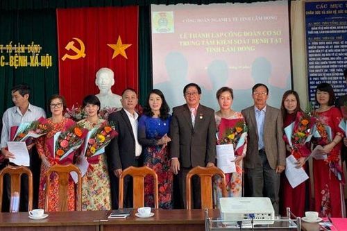 Thành lập CĐCS Trung tâm Kiểm soát bệnh tật tỉnh Lâm Đồng
