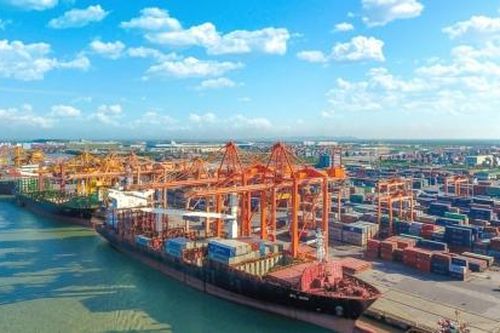 Nỗ lực hơn nữa để nền kinh tế cán đích