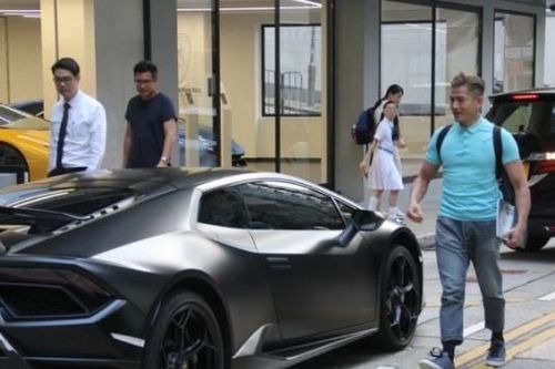 Quách Phú Thành lái siêu xe hơn 6 triệu USD trên phố