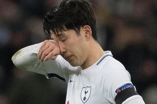 Son Heung-min tổn thương sau trận thua lịch sử