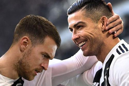 Aaron Ramsey: 'Ronaldo cũng chỉ là một người đàn ông bình thường'