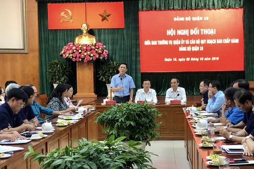 Cần sớm tổ chức thi tuyển công chức phường