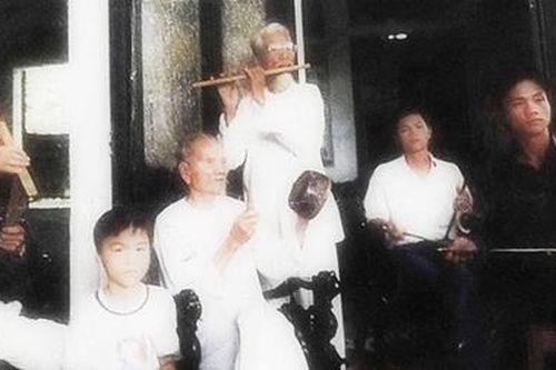 'Của tin còn một chút này'…