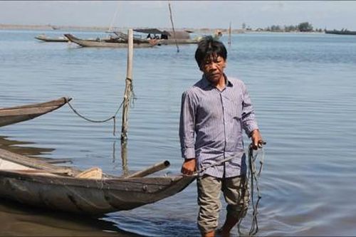 Chính trị - Xã hội Xây dựng Đảng Giảm nghèo ở một xã ven biển